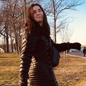 Meet your Posher, Marissa